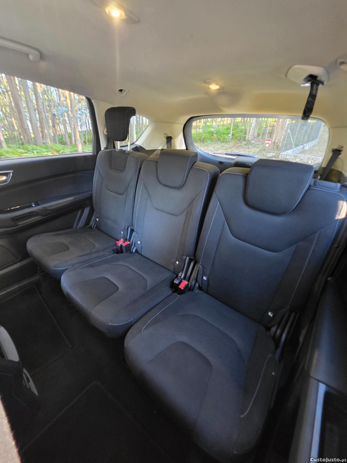 Ford S-Max 2.0 tdci — fotografia 3