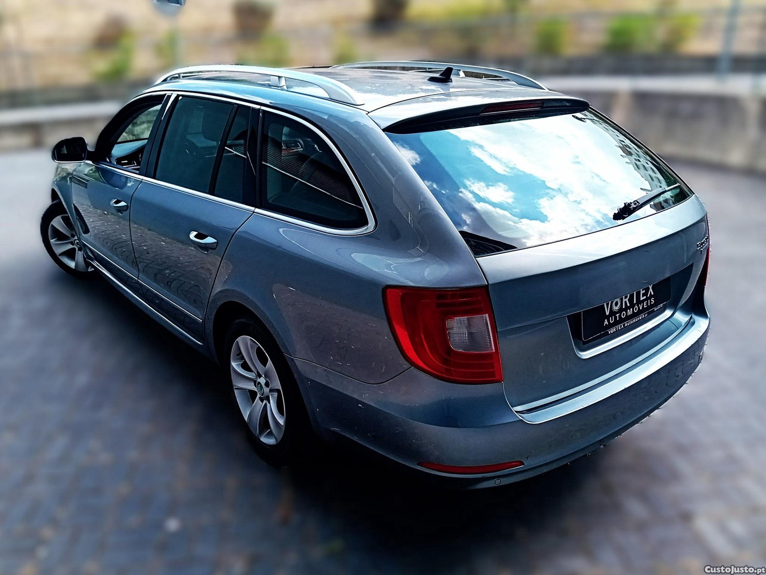 Skoda Superb 1.6 TDI Elegance Greenline — fotografia 15
