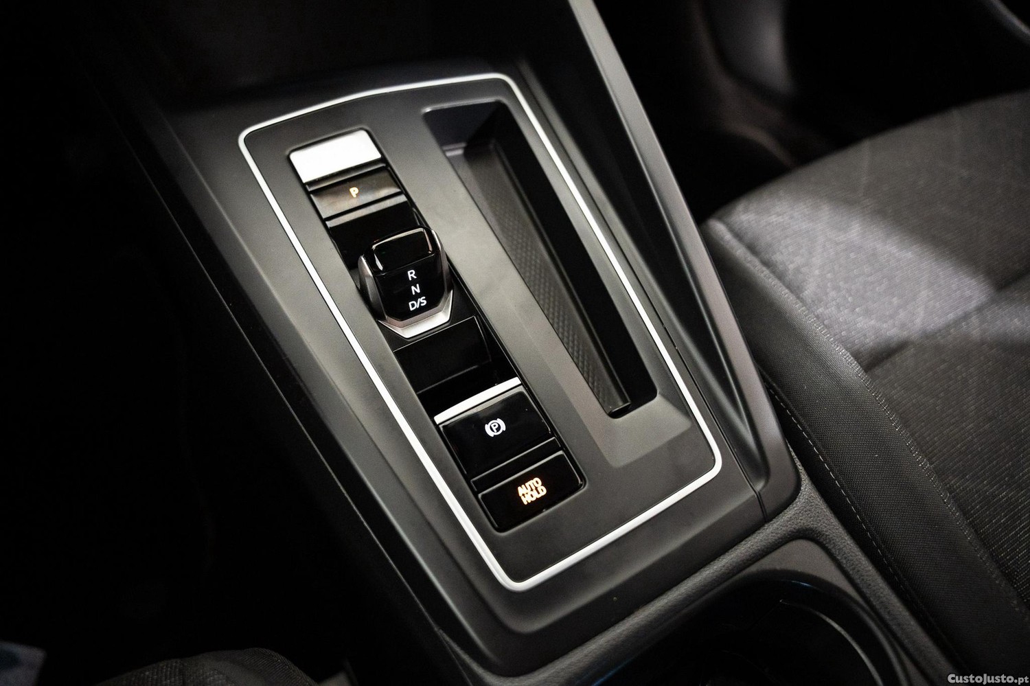 Volkswagen Golf Variant 1.0 eTSI Life DSG — fotografia 8