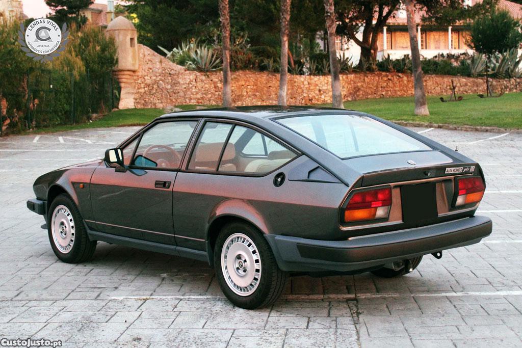 Alfa Romeo GTV 2.0 Nacional — fotografia 3