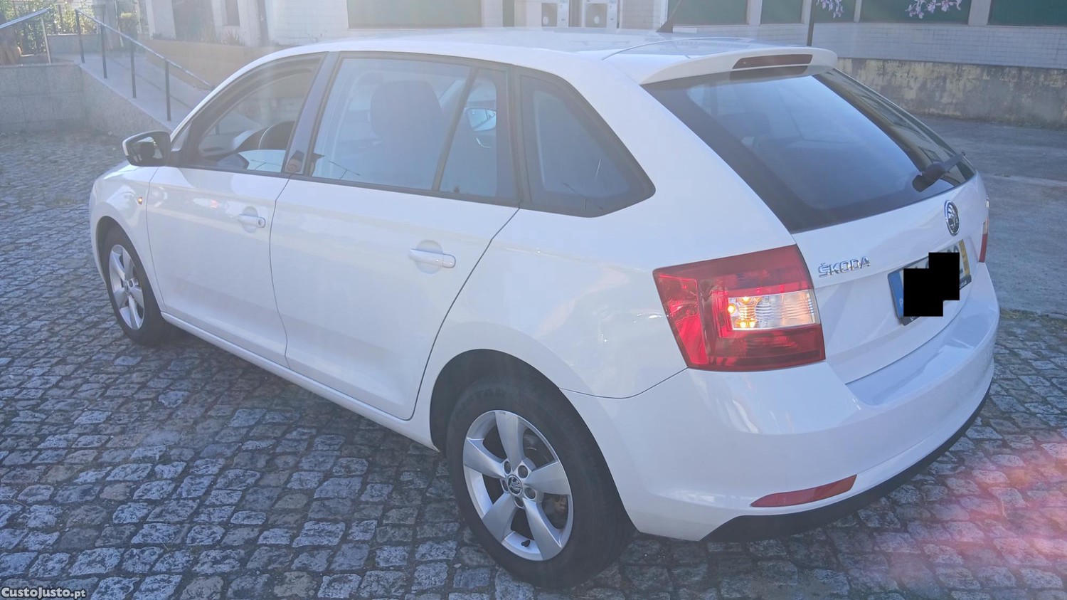 Skoda Rapid ELEGANCE 1.2 SPACEBACK TSI IMPECÁVEL — fotografia 9