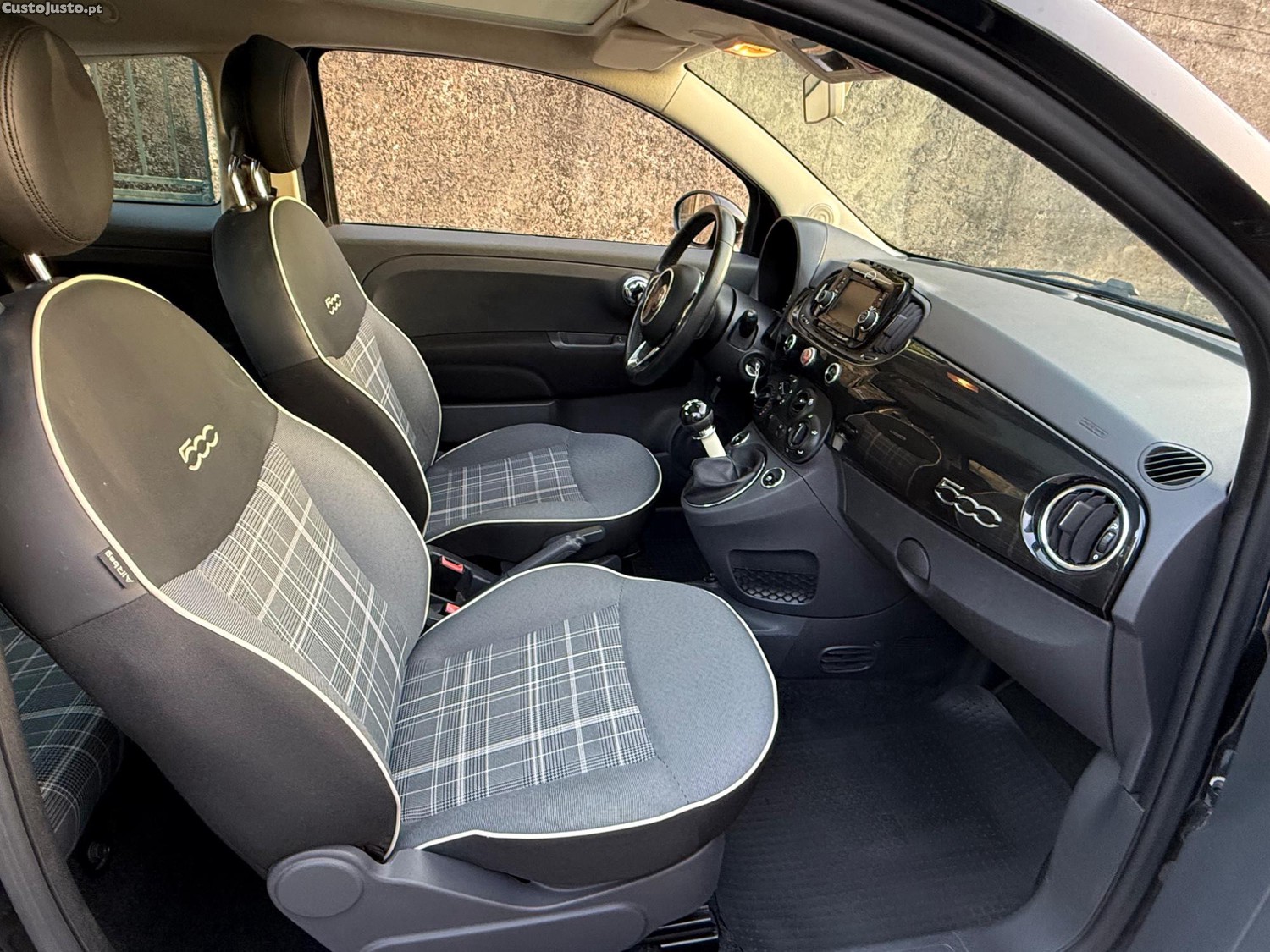 Fiat 500 1.2 gasolina económico versão 2017 — fotografia 9