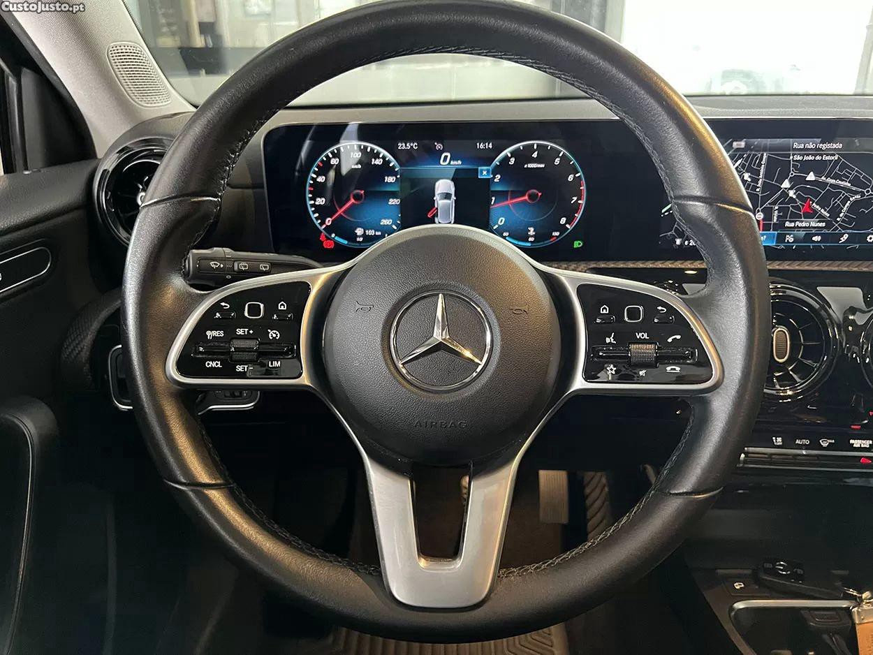 Mercedes-Benz A 160 Style Plus — fotografia 18