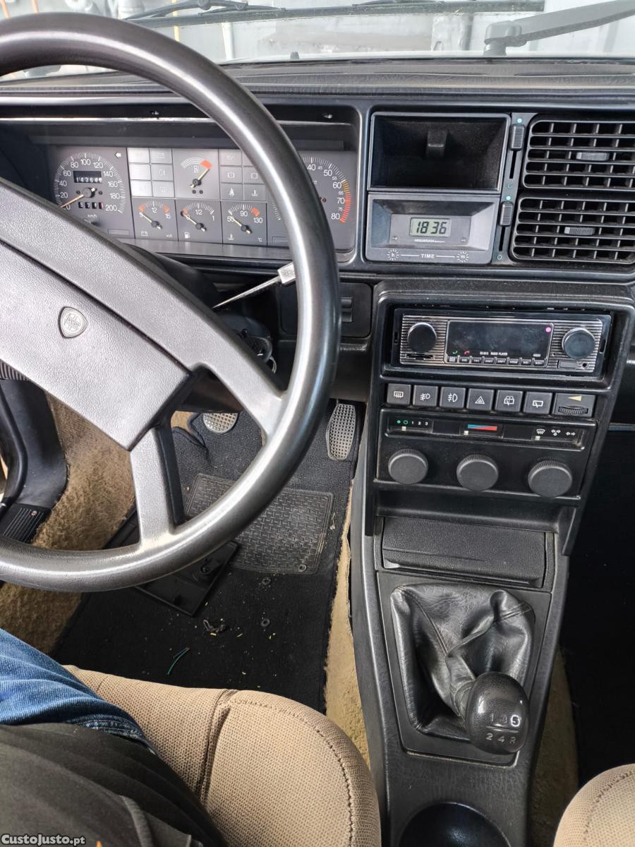 Lancia Delta 1.3 LX - 90 foto 4