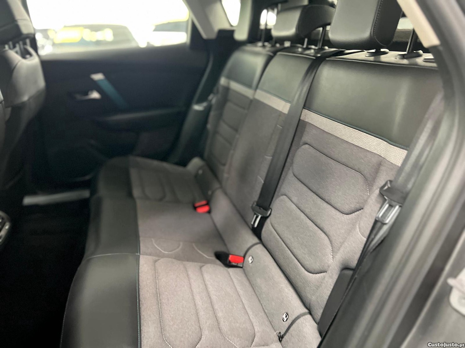 Citroën e-C4 50 kWh Feel Pack — fotografia 11