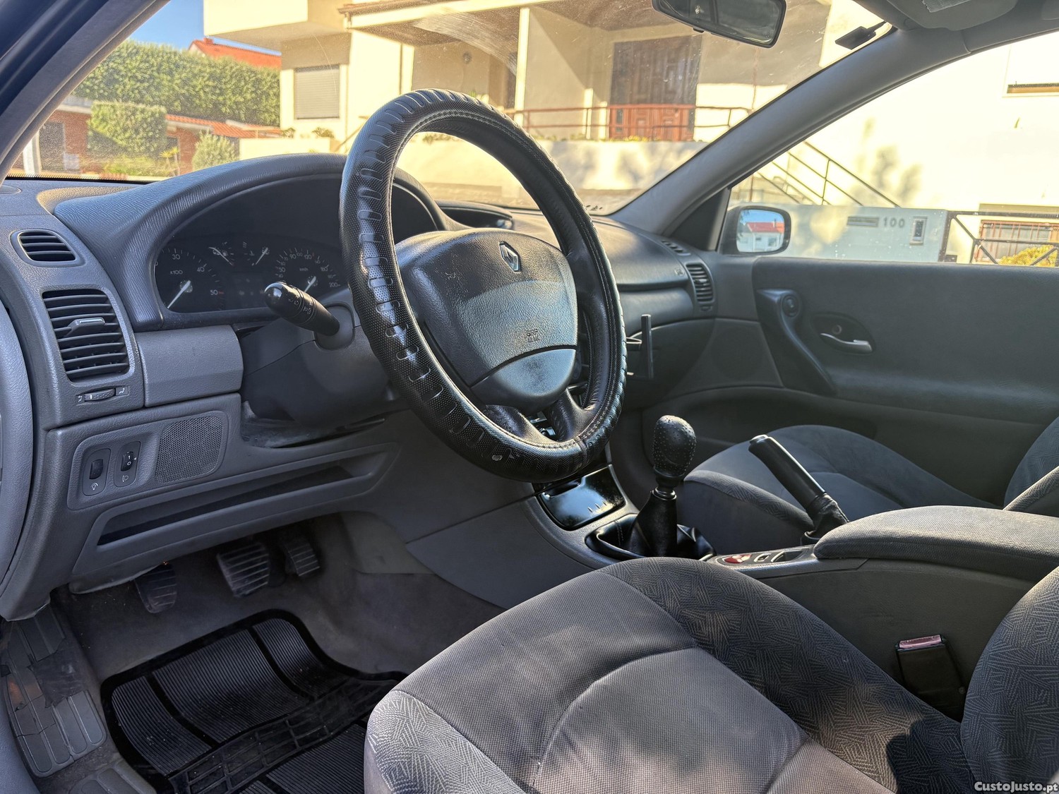 Renault Laguna 1.9 DCI 120CV BREAK NACIONAL — fotografia 4