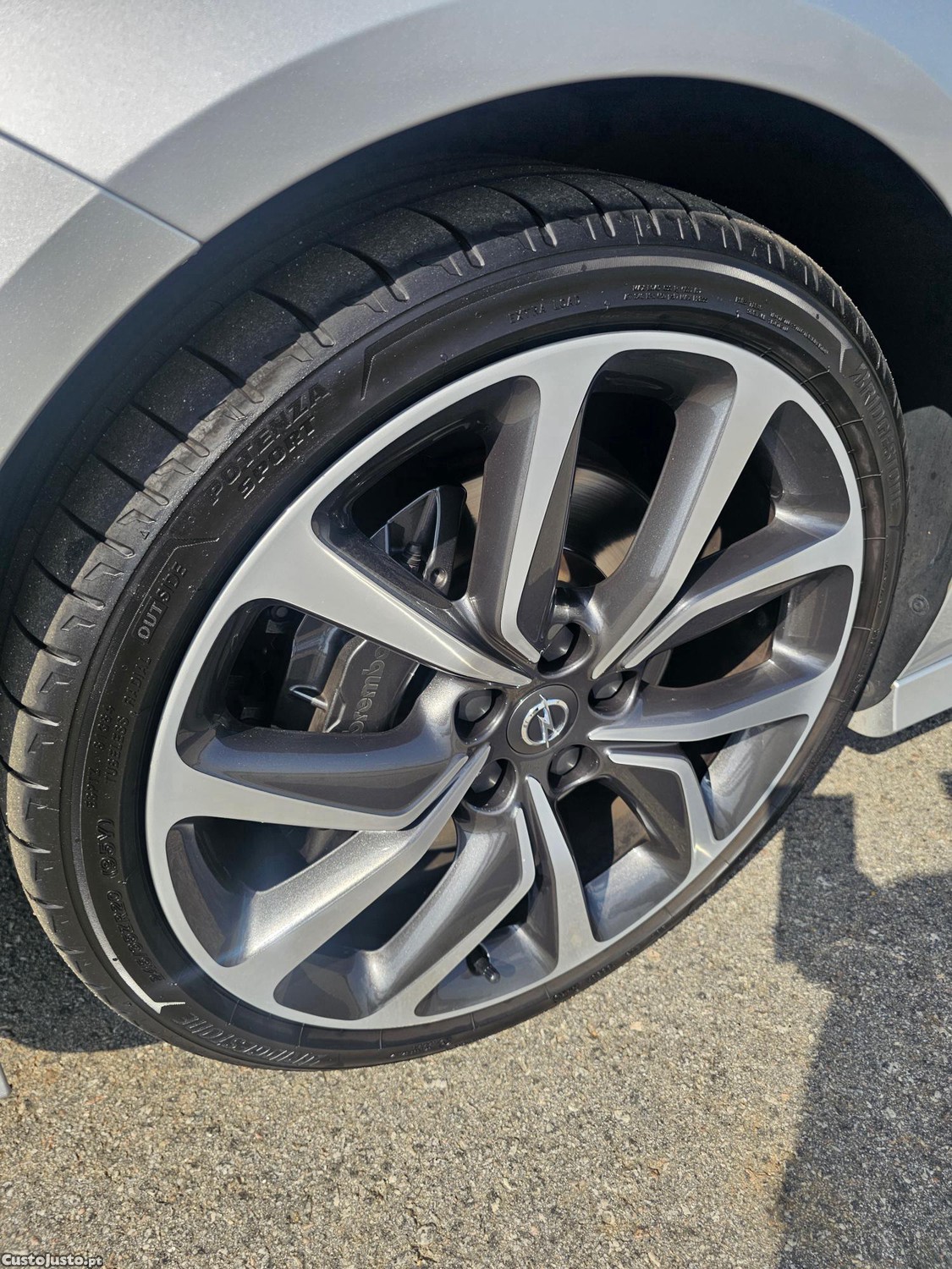 Opel Insignia Grand Sport — fotografia 4