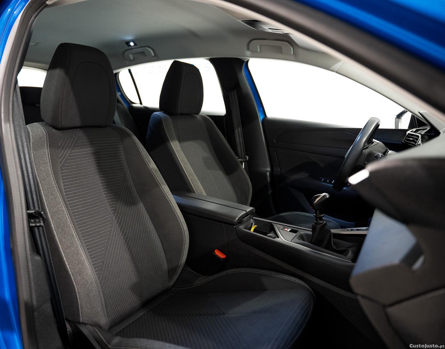 Peugeot 308 1.5 BlueHDi Active Pack — fotografia 2