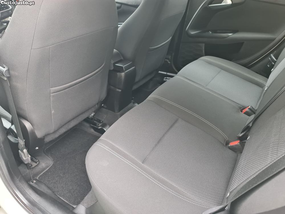 Fiat Tipo SW 1.6 M-Jet 130cv — fotografia 3