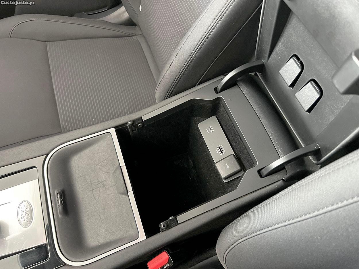 Land Rover Discovery Sport 1.5 I3 P300e AWD S — fotografia 8