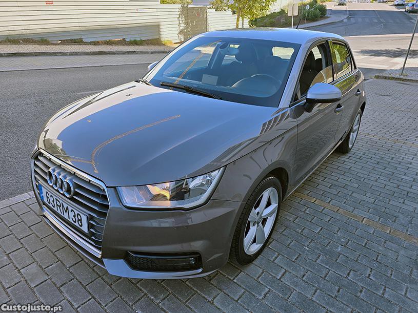 Audi A1 1.0 TFSI Design — fotografia 10