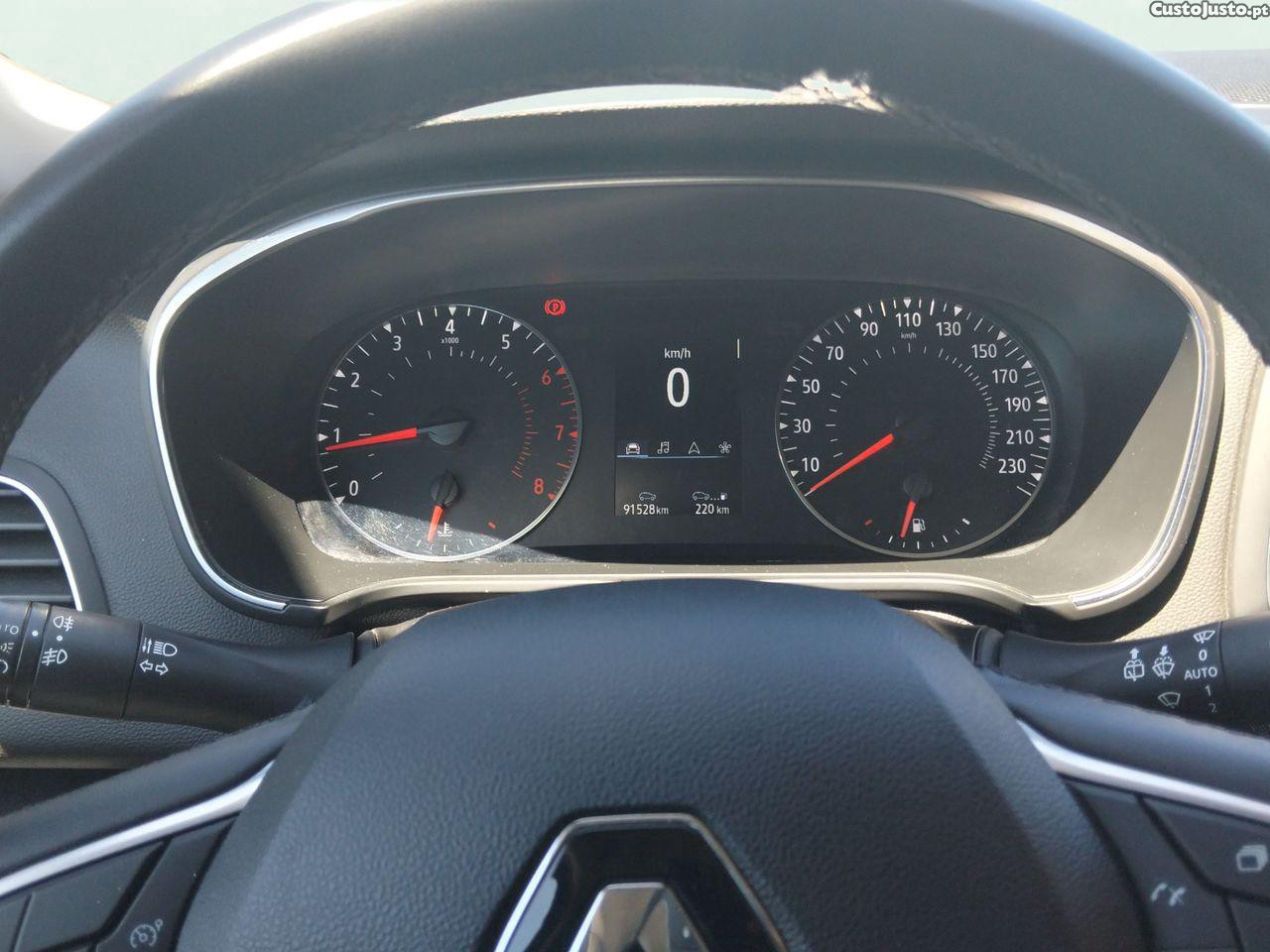 Renault Mégane Sport Tourer 1.3 TCe Limited — fotografia 7