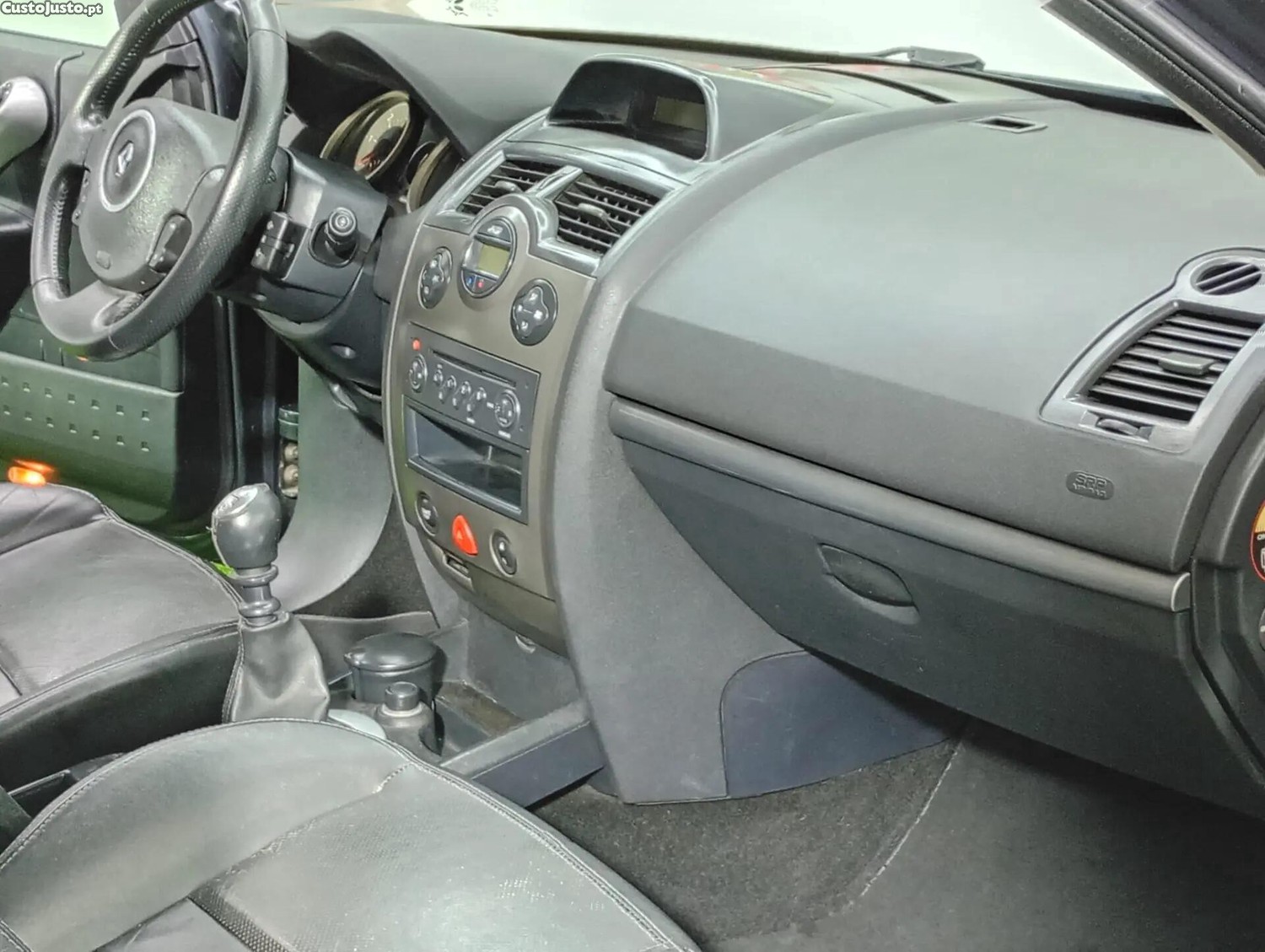 Renault Mégane Dinâmic S — fotografia 11