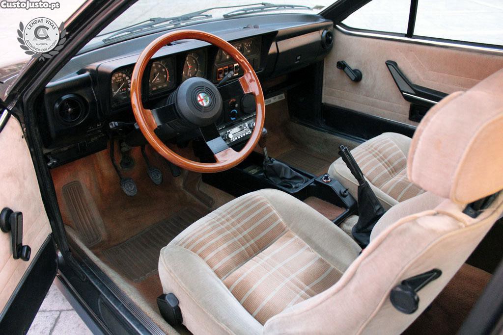 Alfa Romeo GTV 2.0 Nacional — fotografia 2