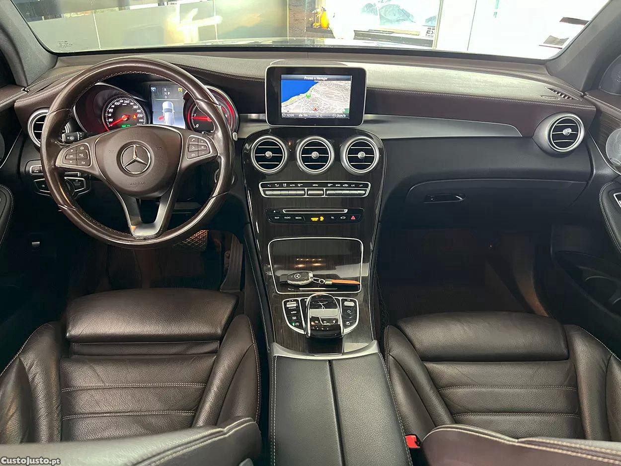 Mercedes-Benz GLC 220 D 4 MATIC — fotografia 16