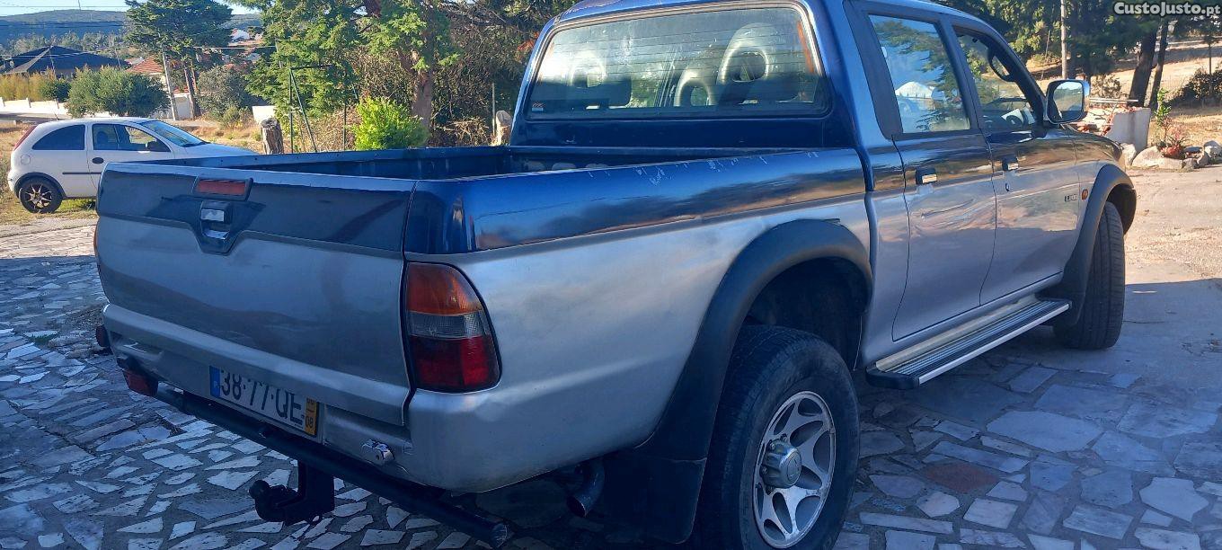 Mitsubishi L200 2.5 td — fotografia 5