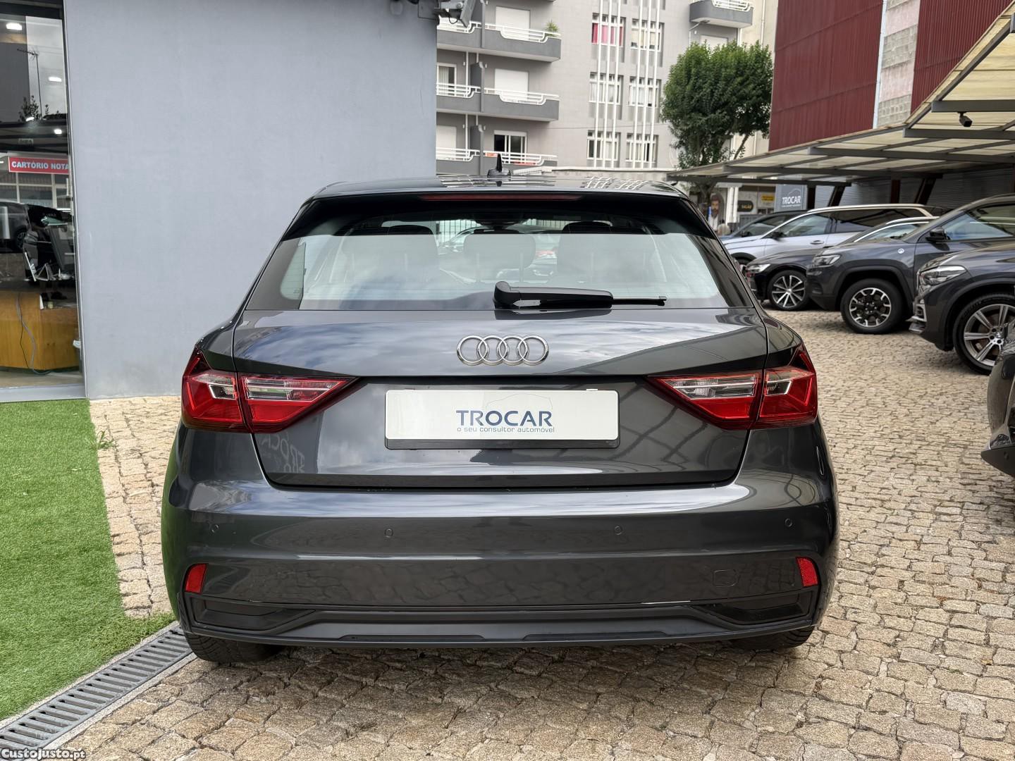 Audi A1 1.0 TFSI — fotografia 13