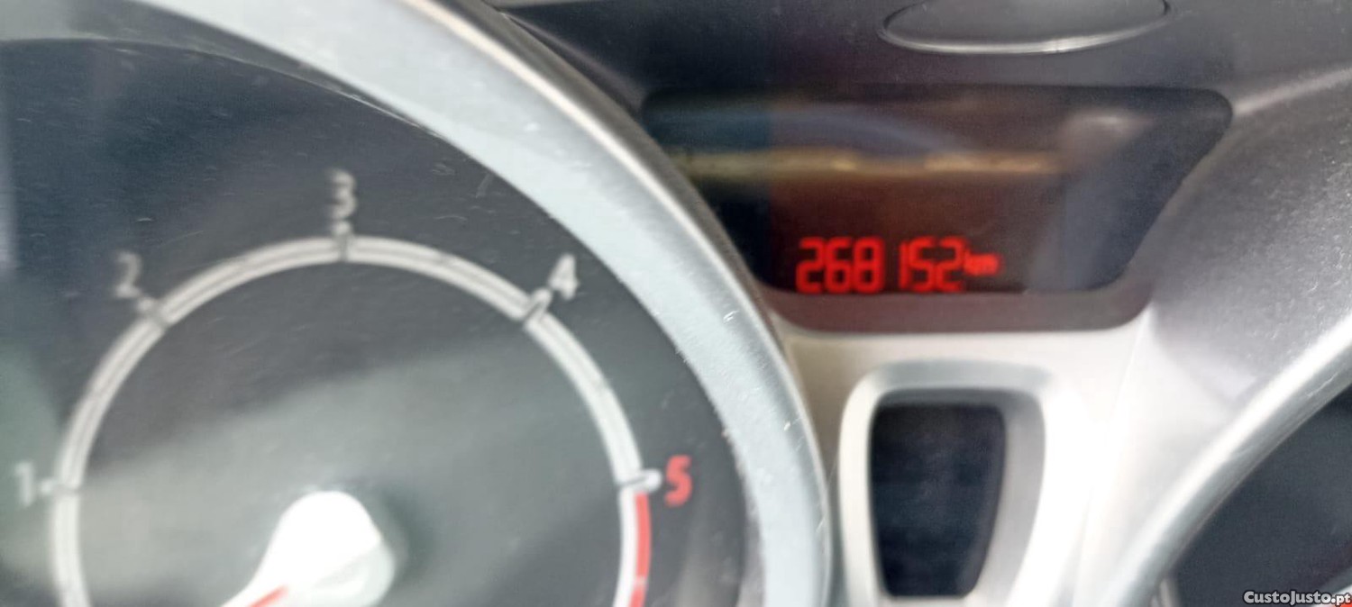 Ford Fiesta 1.4 Diesel-Impecável-Oportunidade! — fotografia 8
