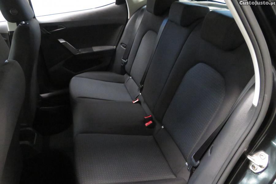 SEAT Ibiza 1.0 TSI Reference — fotografia 12