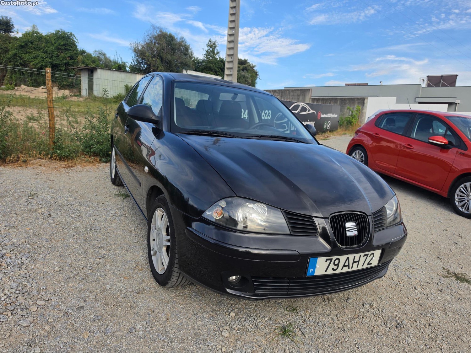 SEAT Ibiza () 1.2 AC 5portas — fotografia 17
