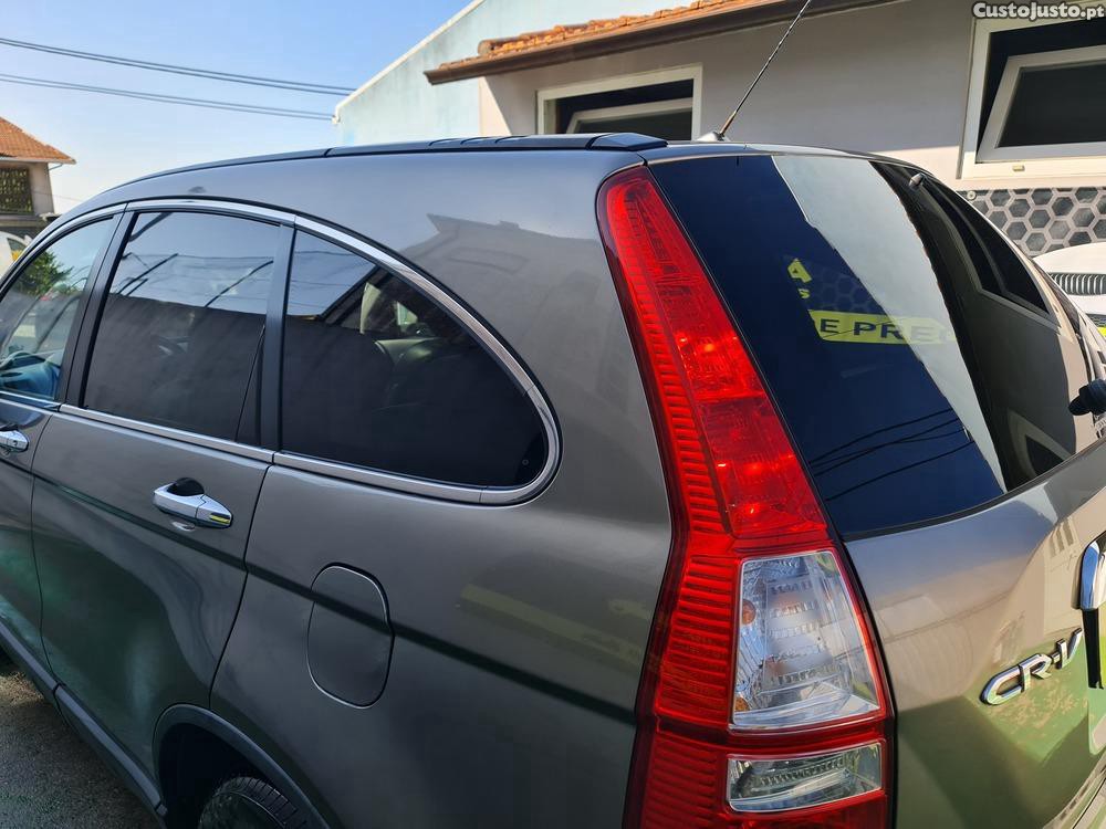 Honda CR-V 2.2 CDTI 140cv Luxury — fotografia 14