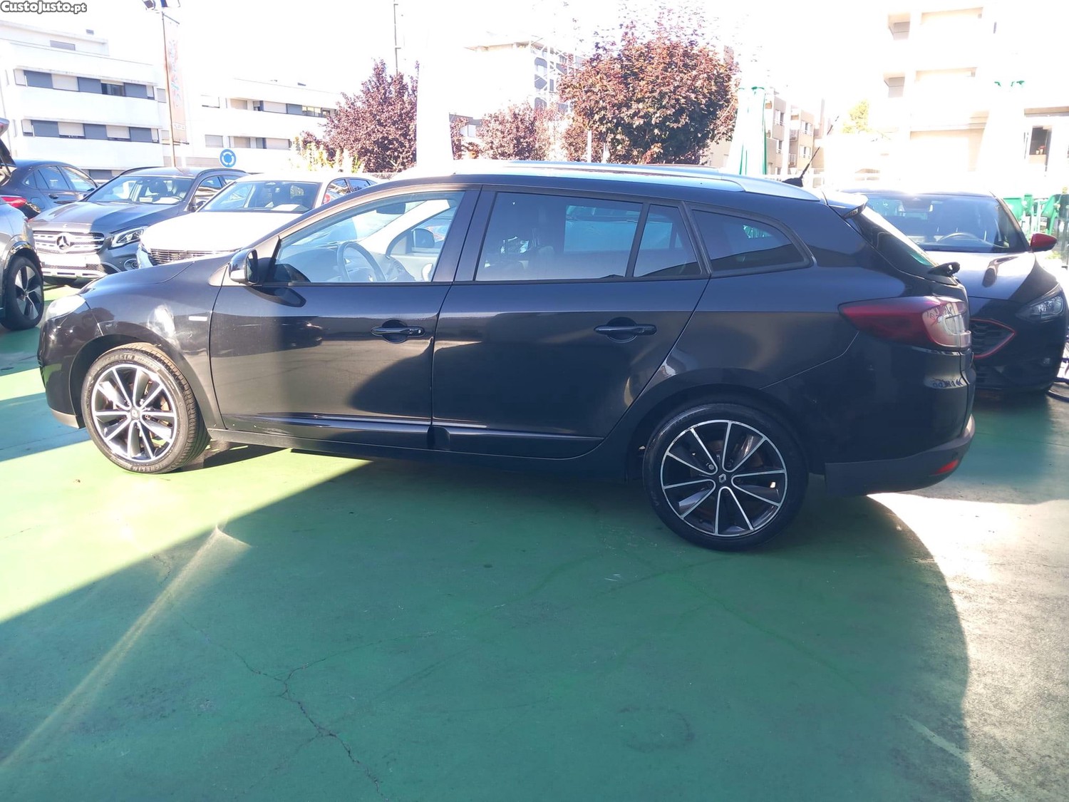 Renault Mégane Sport Tourer 1.5 dCi Bose Edition - 13 — photo 3