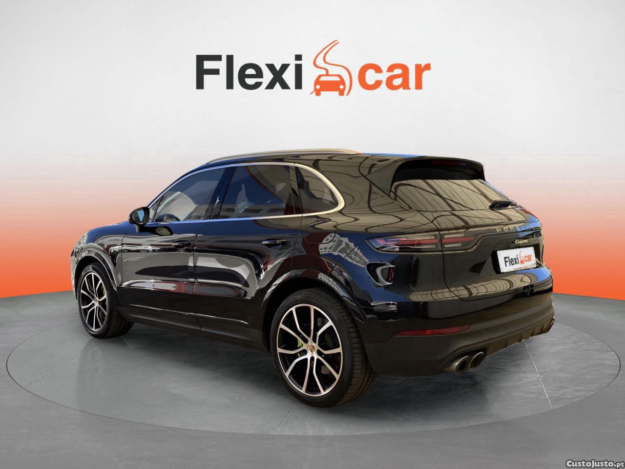 Porsche Cayenne E-Hybrid — fotografia 19