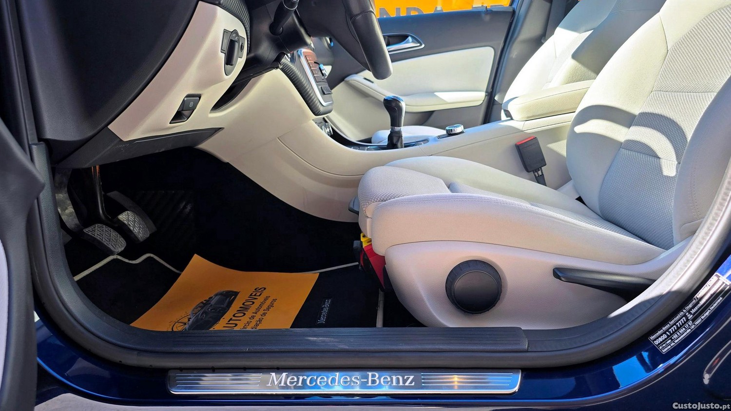 Mercedes-Benz GLA 180 d Style — fotografia 9