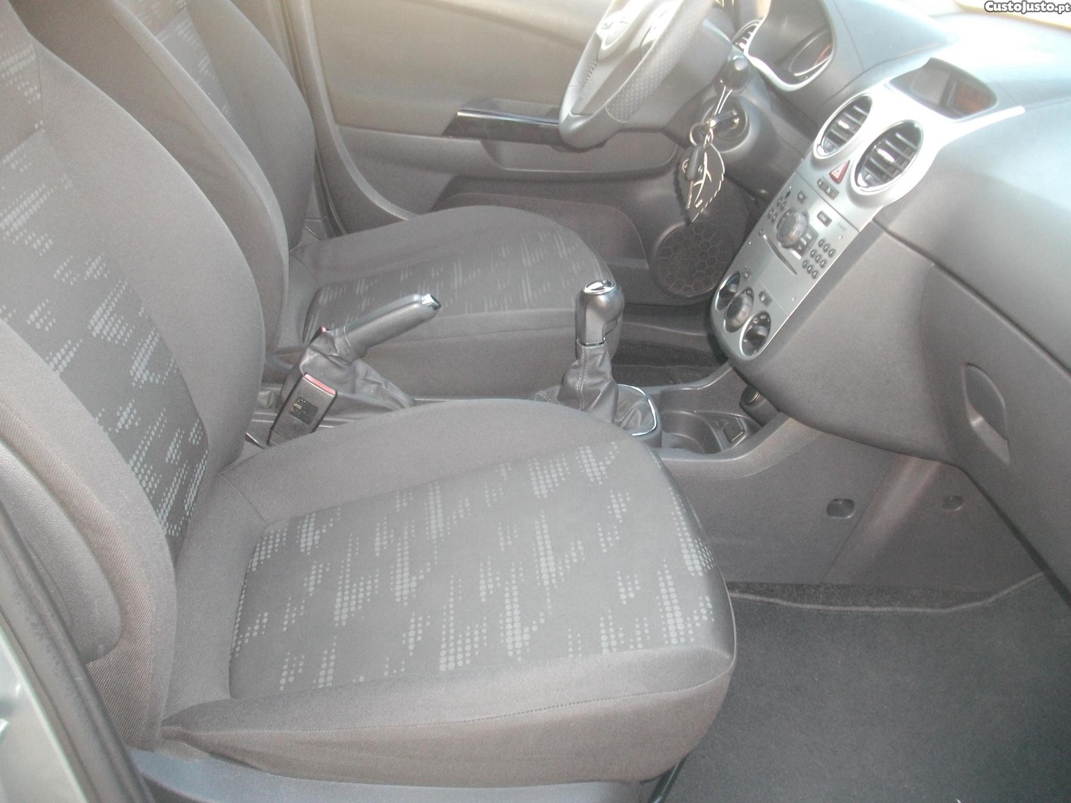 Opel Corsa 1.2 GPL/Gasolina Impecável — fotografia 5
