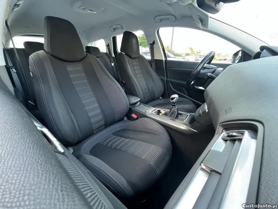 Peugeot 308 SW -Allure-120cv- Camera- AC -AutoPark - Full LED — fotografia 5
