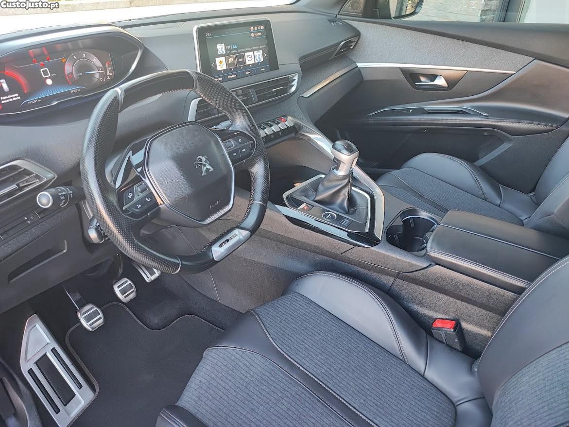 Peugeot 5008 GT LINE 1.5 BLUEHDI — fotografia 6