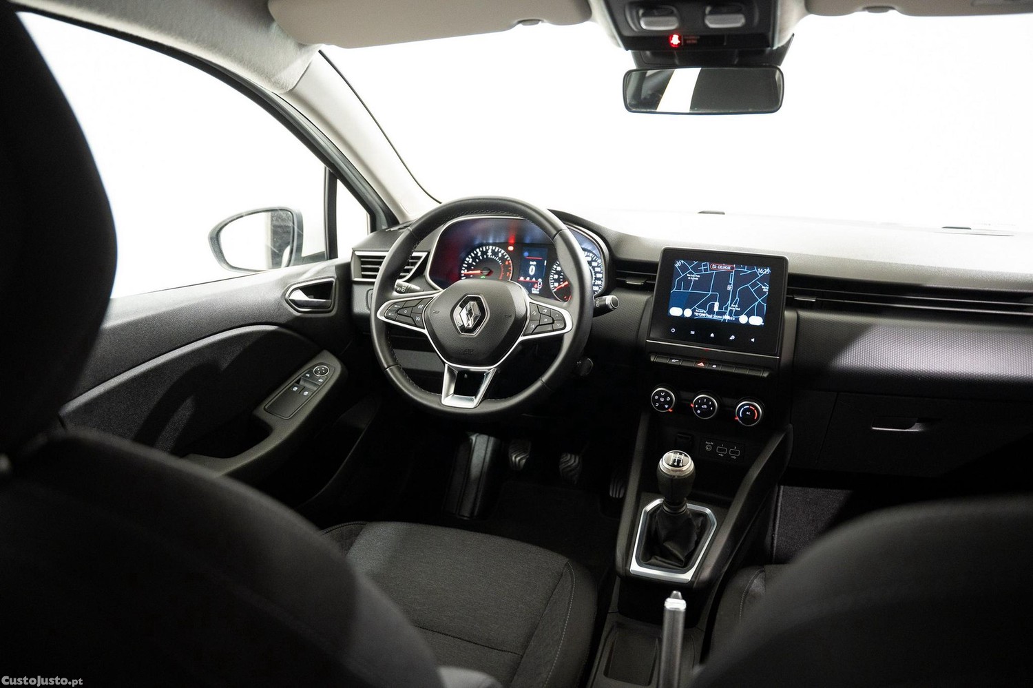 Renault Clio 1.0 SCe Zen — fotografia 14