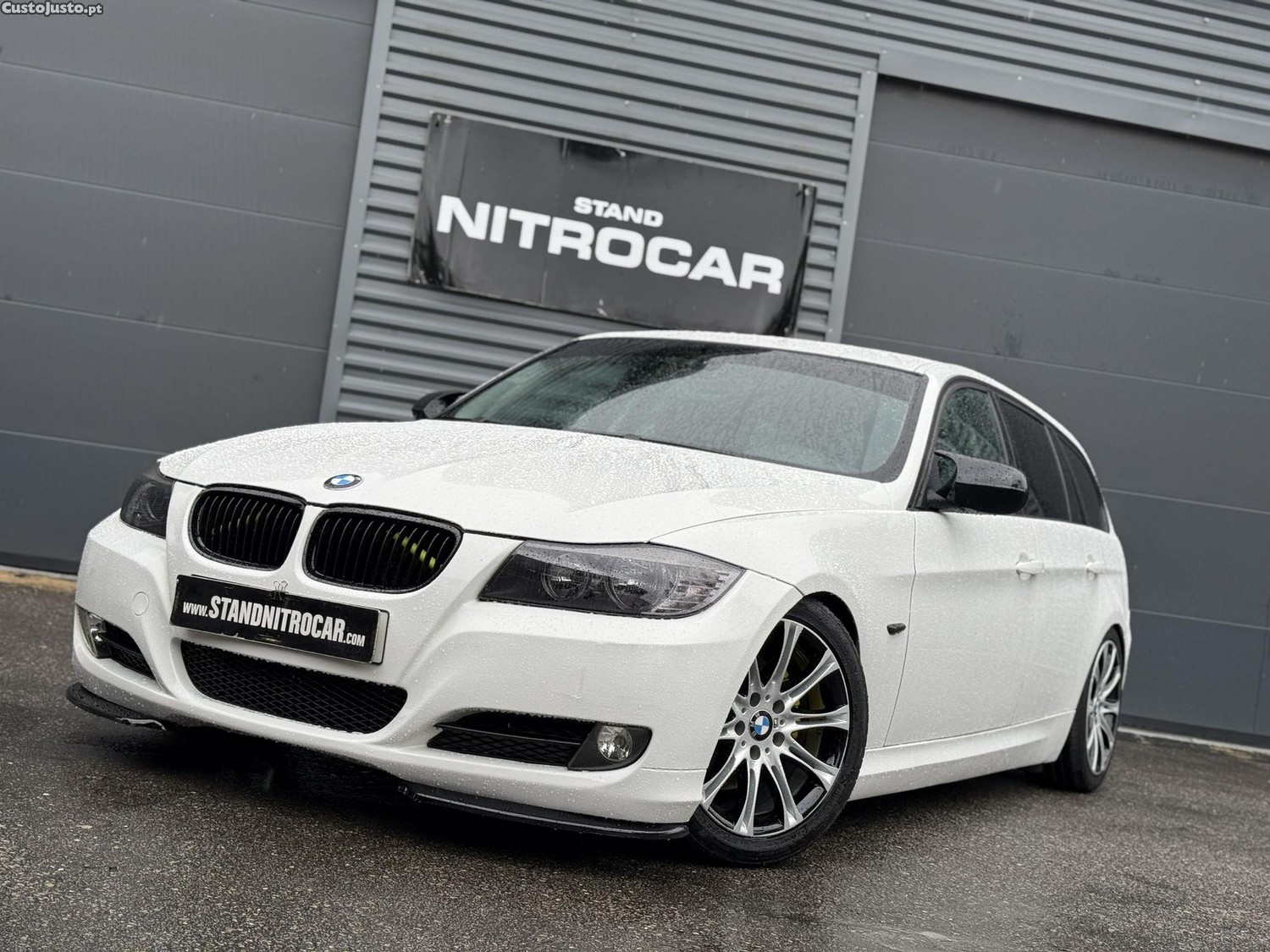BMW 318 D TOURING C/ EXTRAS PACK M — fotografia 8
