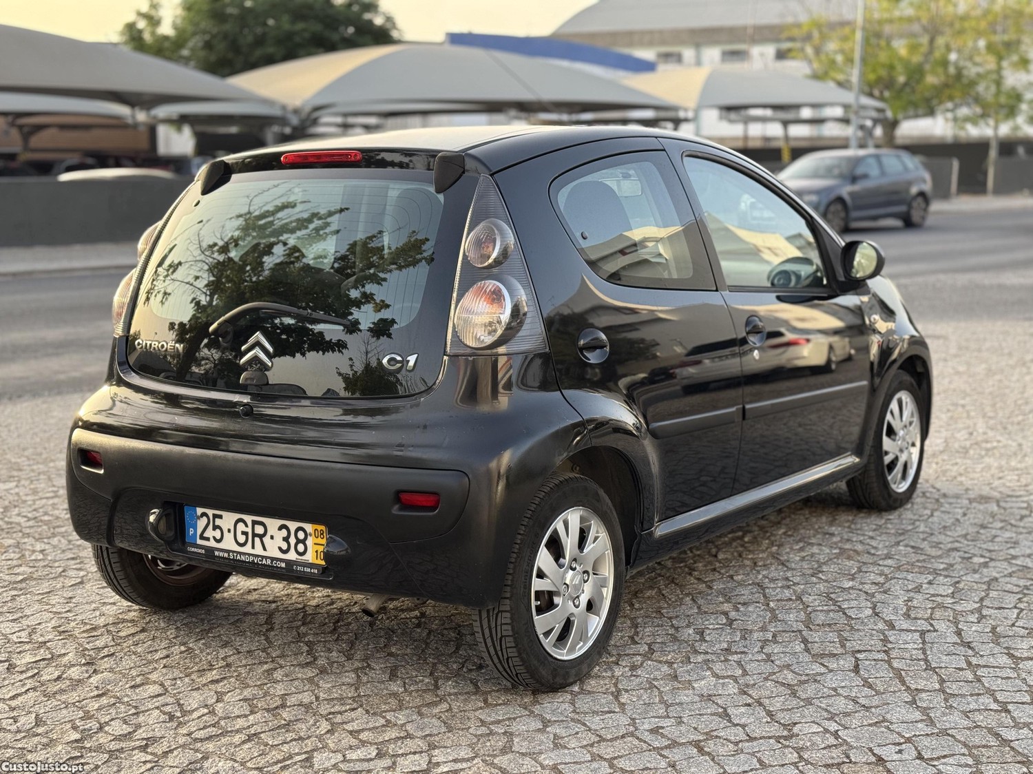 Citroën C1 1.0 Sx AC 5 Portas -08 — fotografia 6