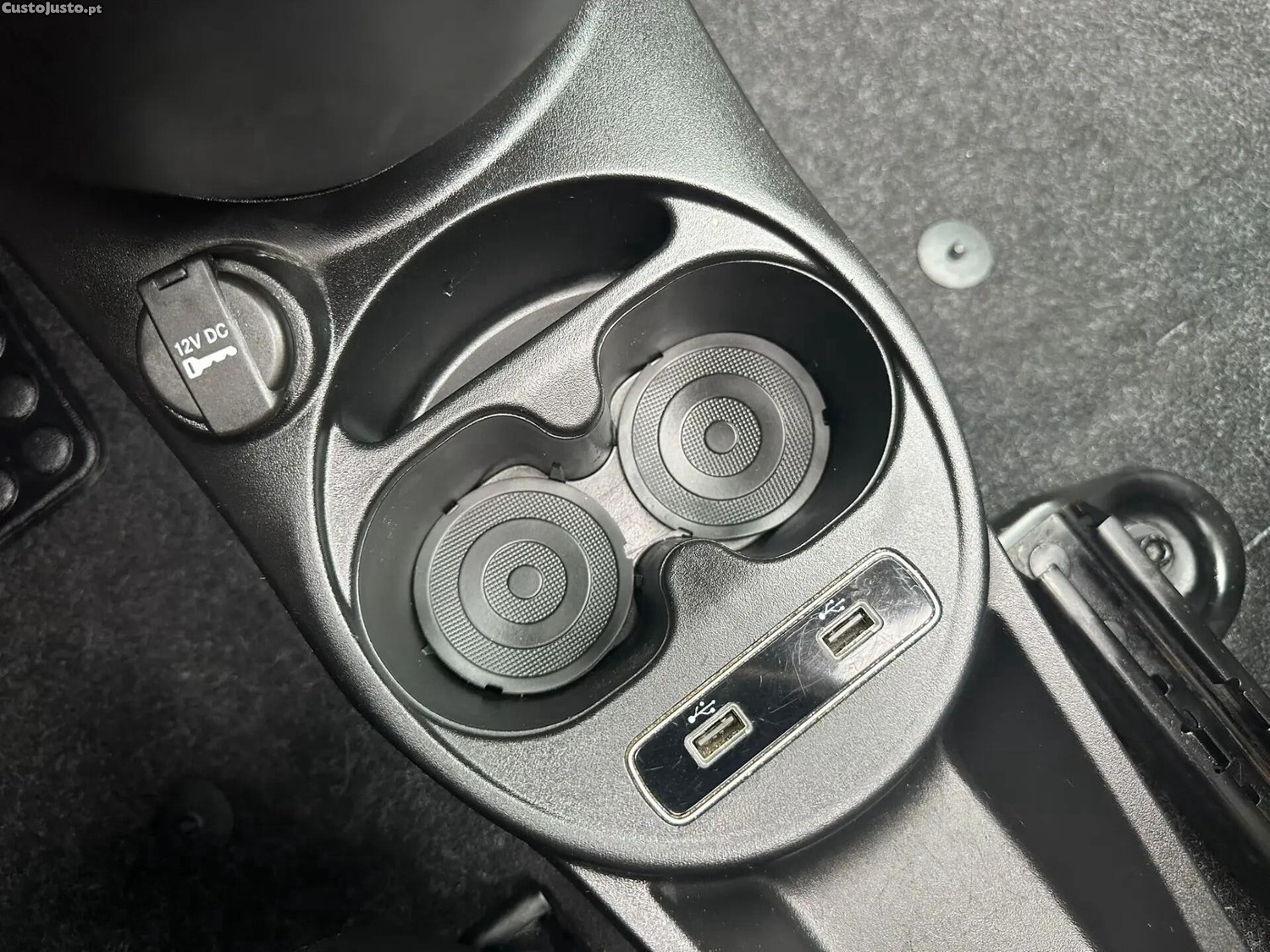 Fiat 500C 1.0 Hybrid Lounge — fotografia 11