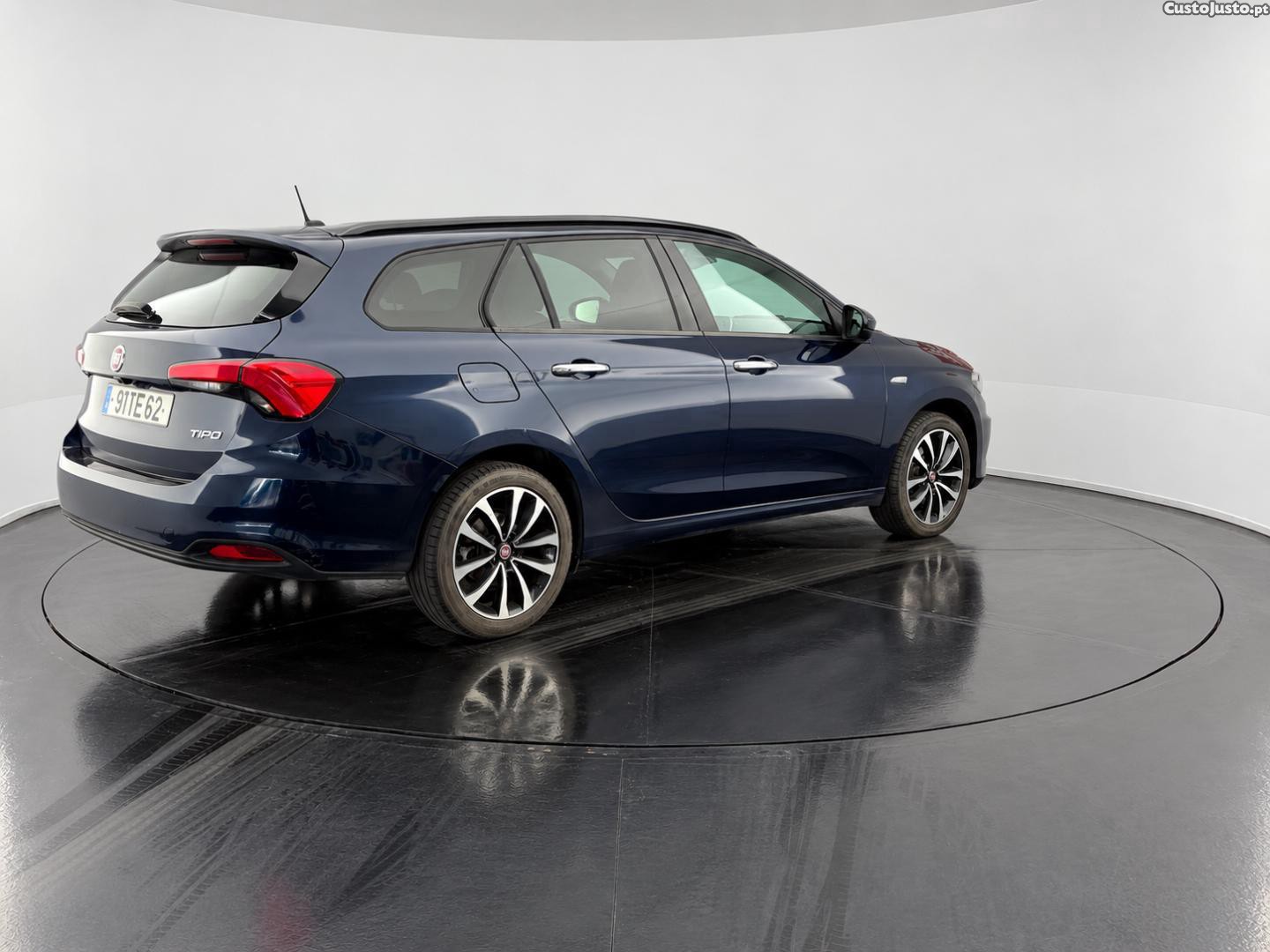 Fiat Tipo SW 1.6 MJET — fotografia 13