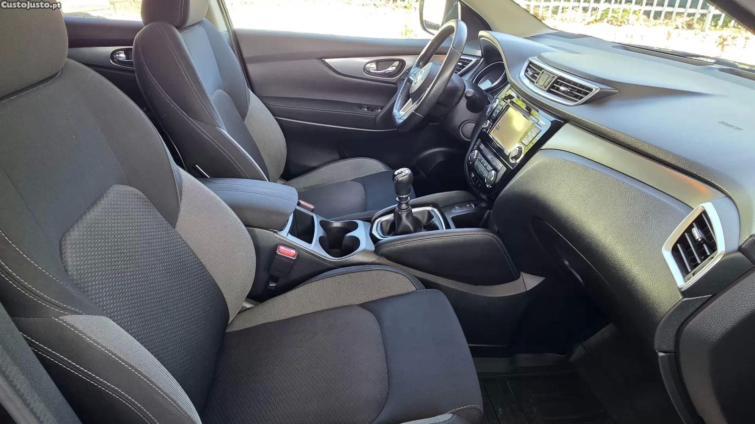 Nissan Qashqai 1.2 dig-t n-connecta led — fotografia 9