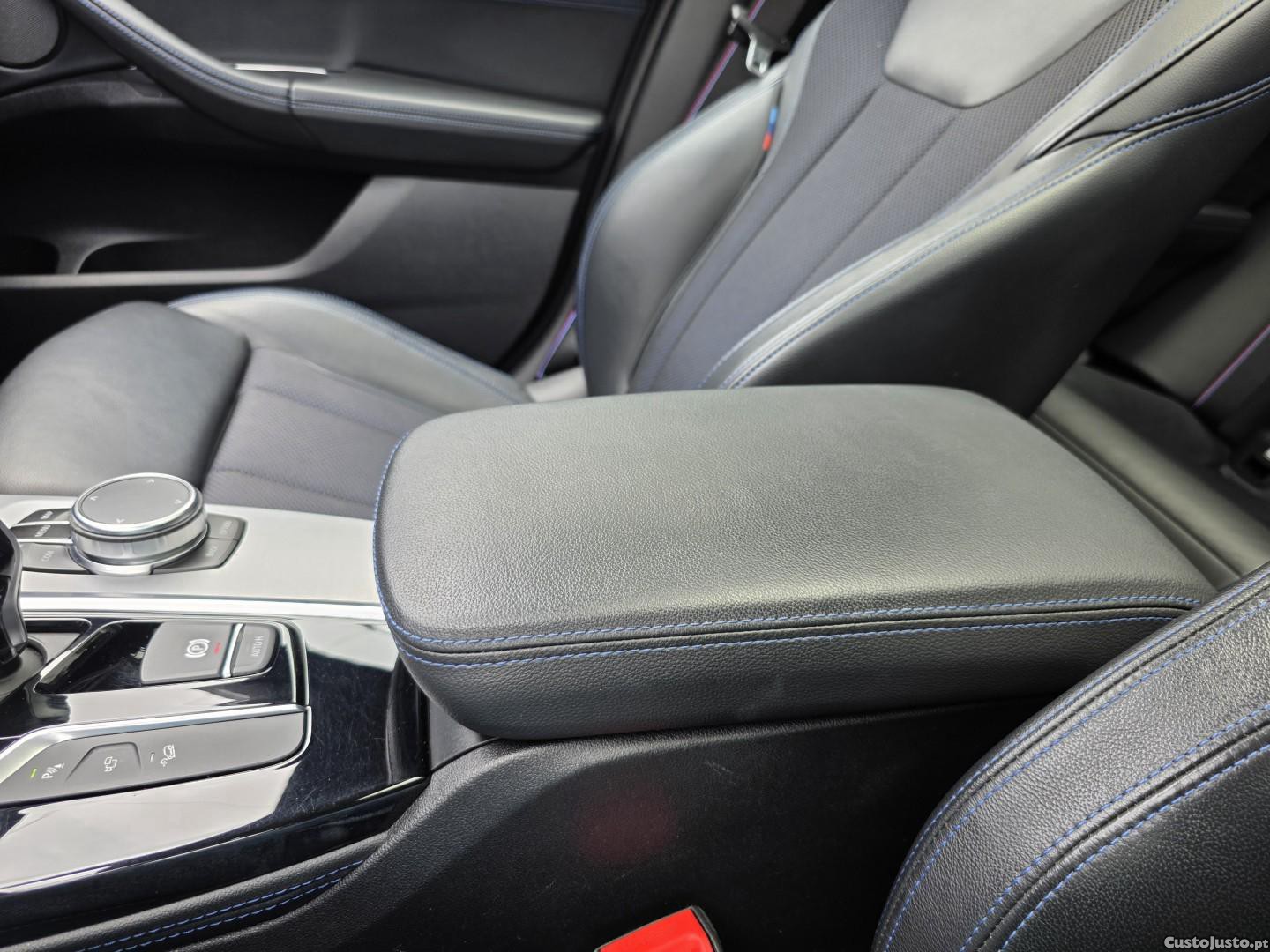 BMW X4 M40 d Auto — fotografia 18