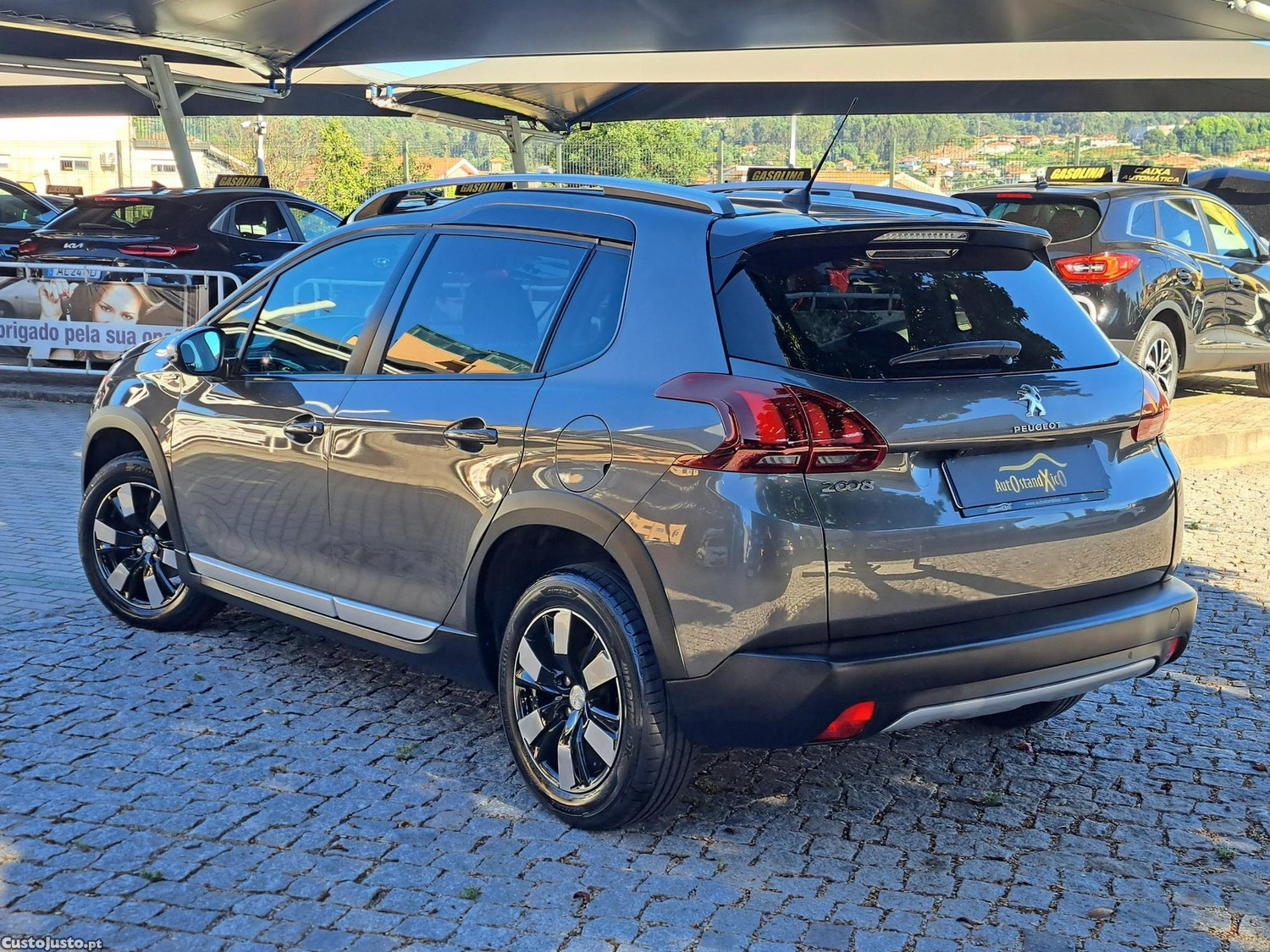 Peugeot 2008 1.2 PureTech Style - 19 — photo 2