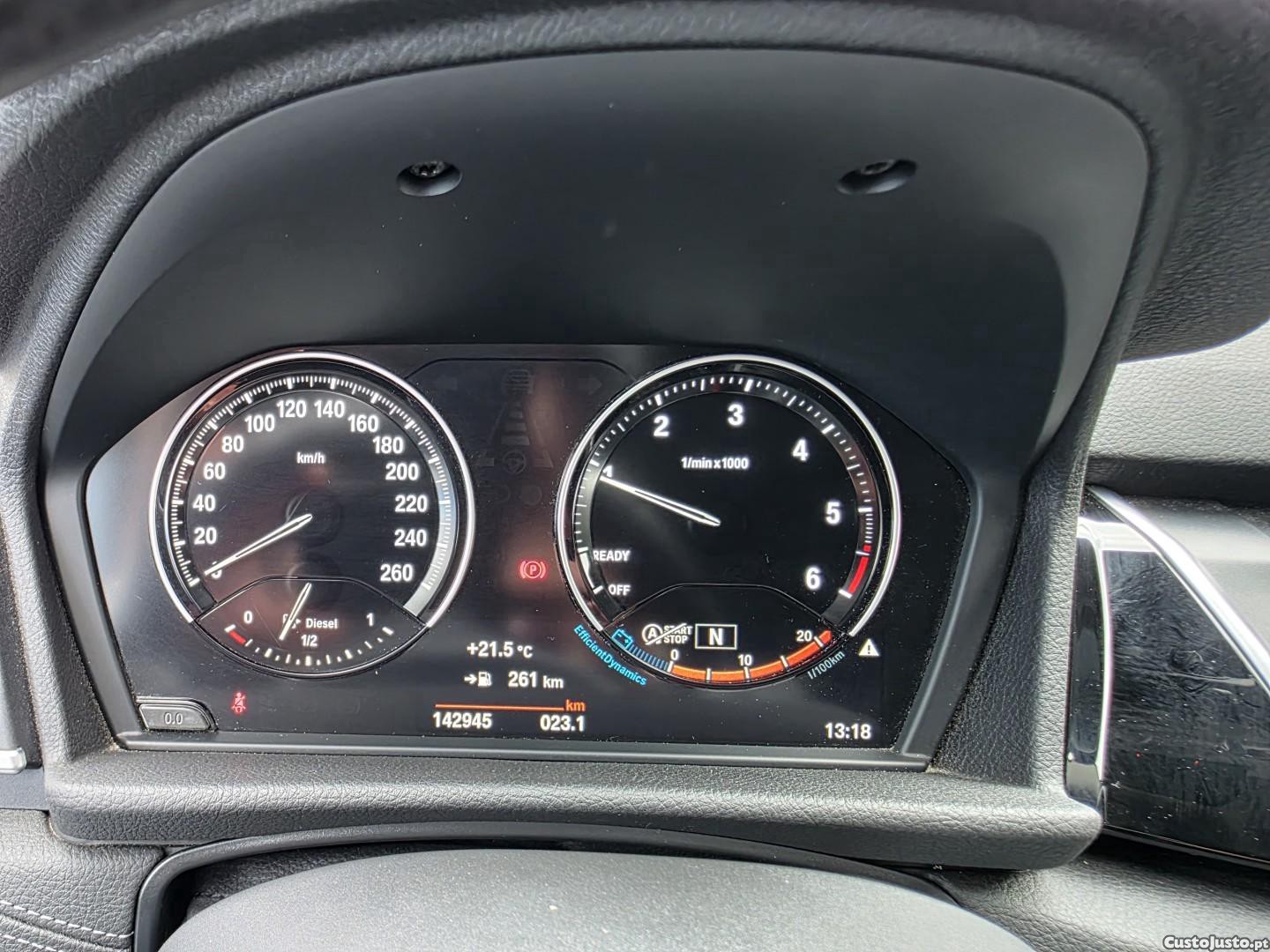 BMW 216 Gran Tourer d 7L Line Sport — fotografia 35