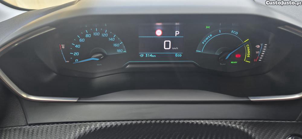 Peugeot e-208 50 kWh Allure Pack N — fotografia 11
