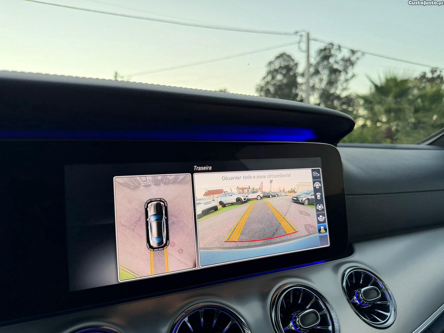 Mercedes-Benz E 220 d AMG Line — fotografia 3