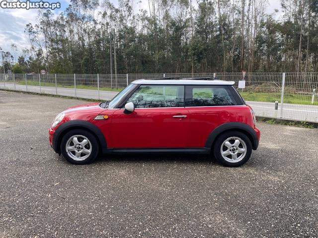 MINI Cooper D 1.6 110 CV 2009 — fotografia 4