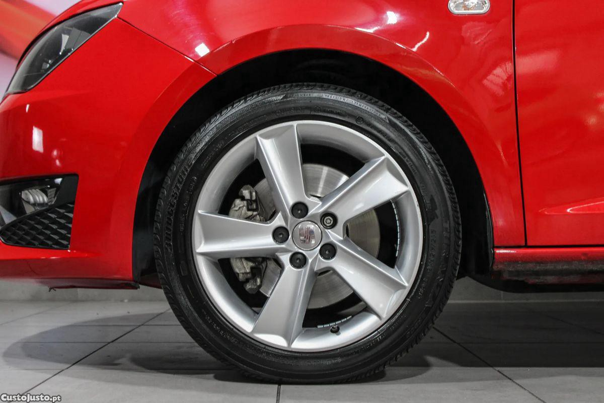 SEAT Ibiza 2.0 TDi FR — fotografia 20