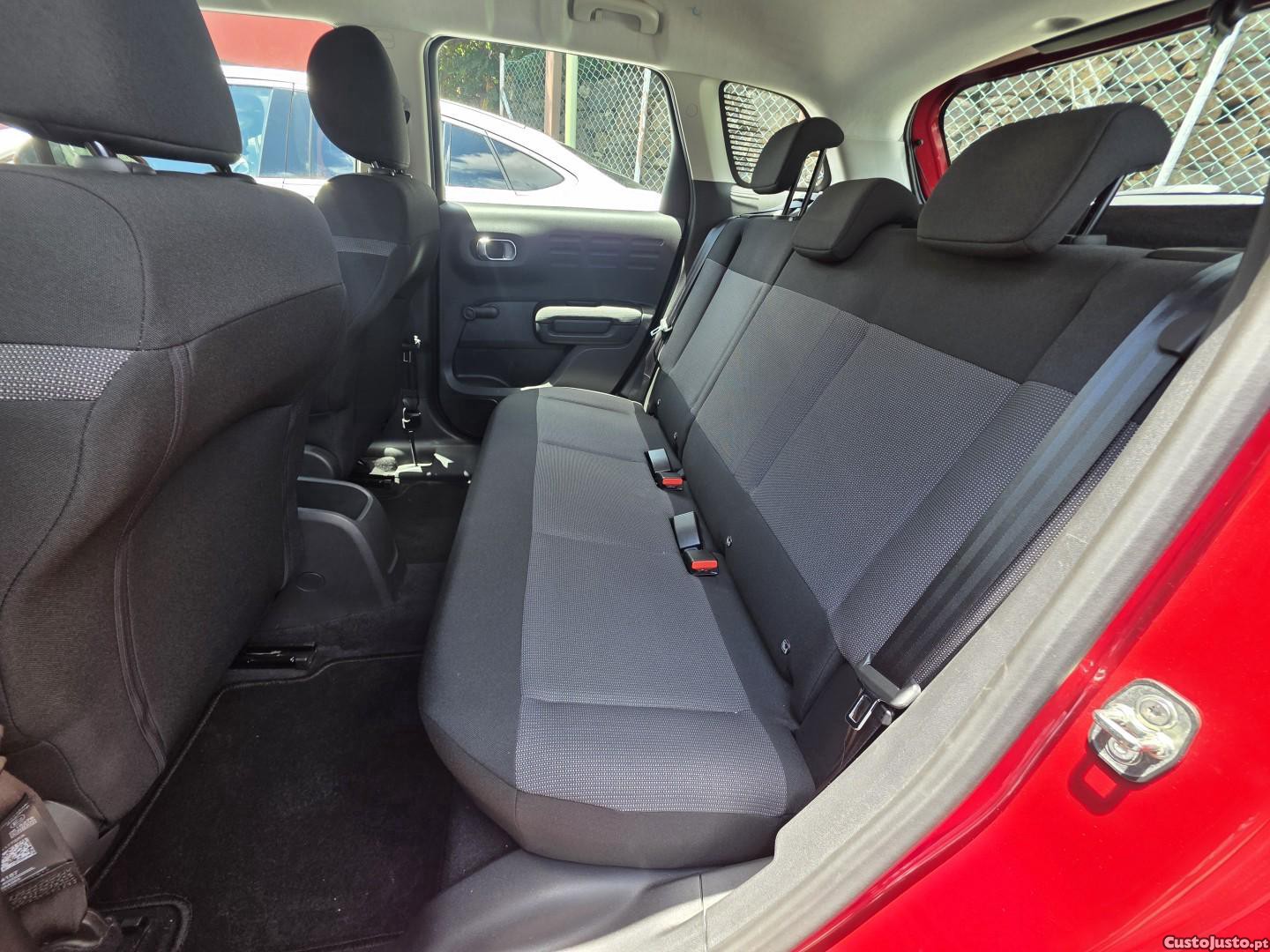 Citroën C3 Aircross 1.2 PureTech Feel — fotografia 22