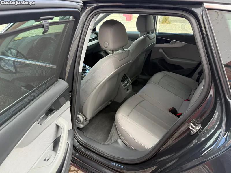 Audi A4 40 TDI Advanced S tr — fotografia 4