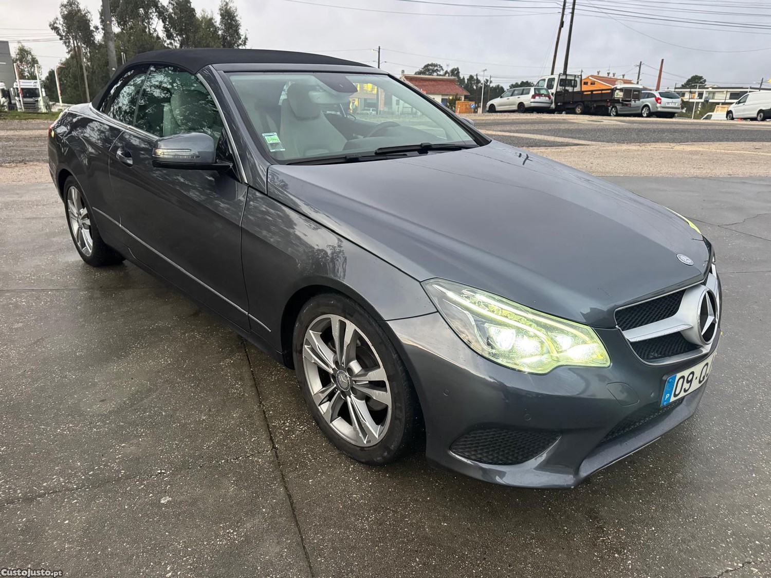 Mercedes-Benz E 220 Elegance Cabrio de 2015 — fotografia 12