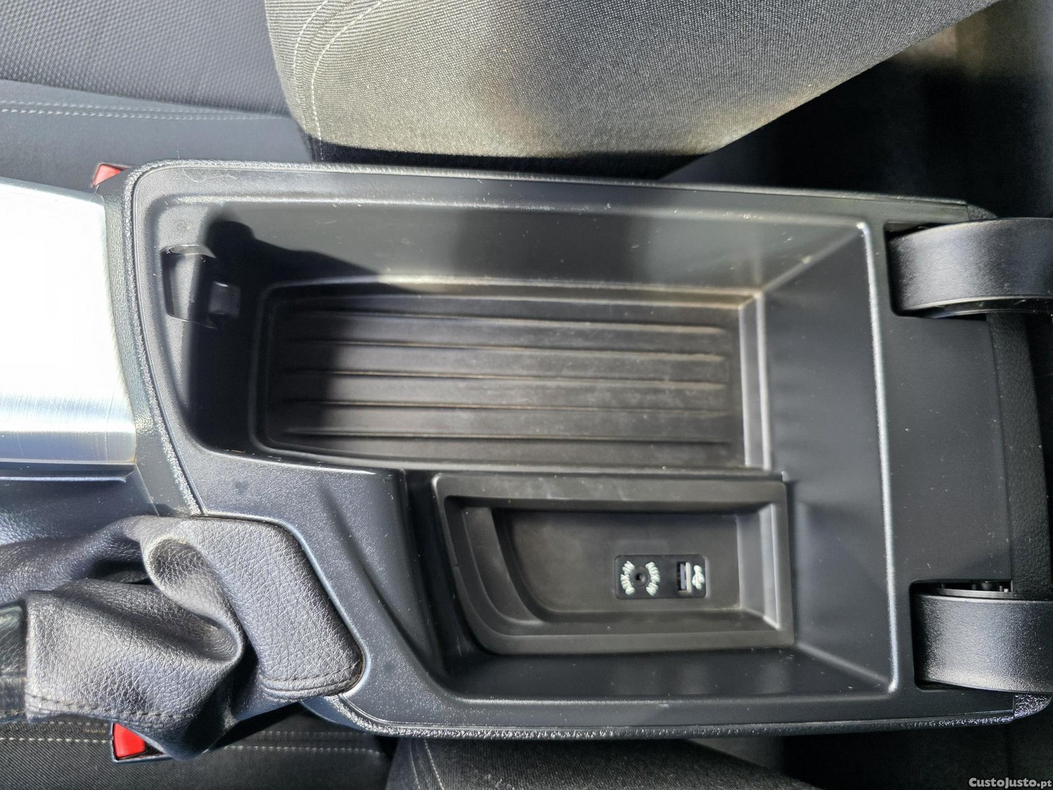 BMW 116 d Line Sport — fotografia 8