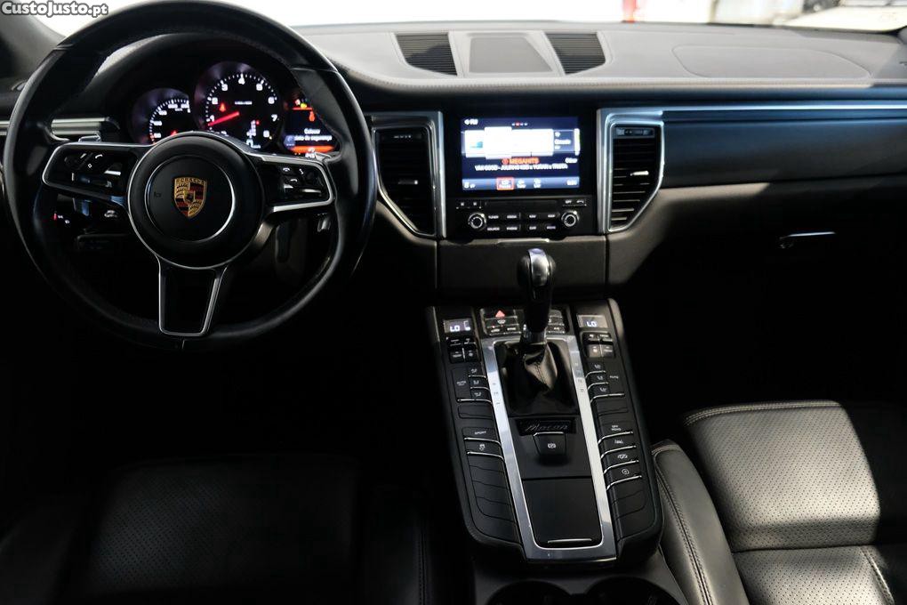 Porsche Macan PDK — fotografia 16