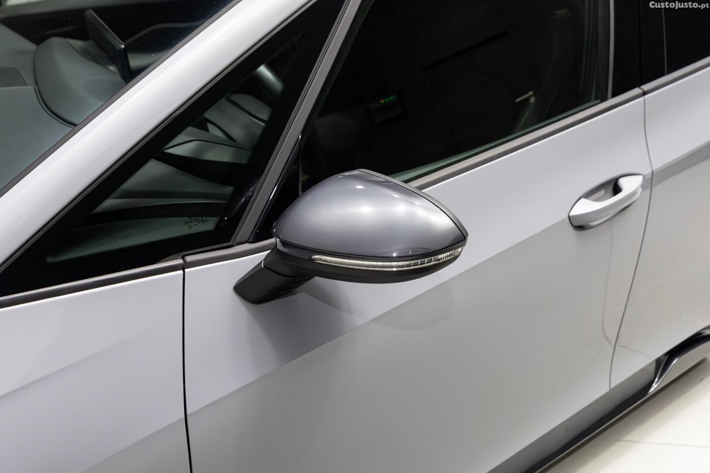 CUPRA Born 58 kWh Com certifica — fotografia 7